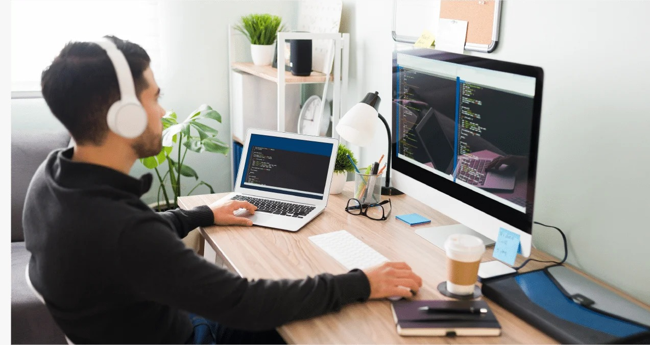 Trabajo remoto vs híbrido vs presencial: Pros y contras para desarrolladores